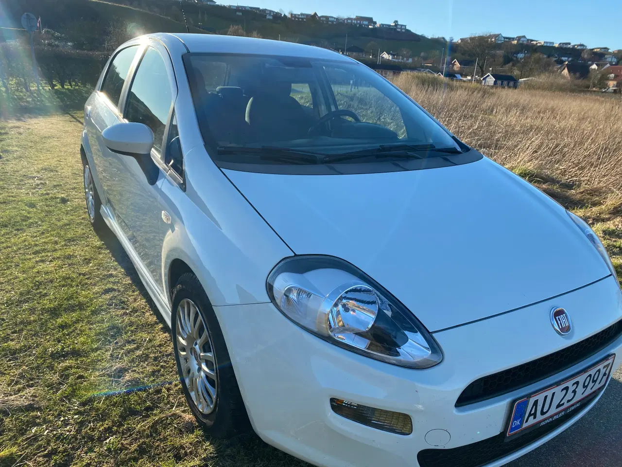 Billede 2 - Fiat Punto årgang 2015