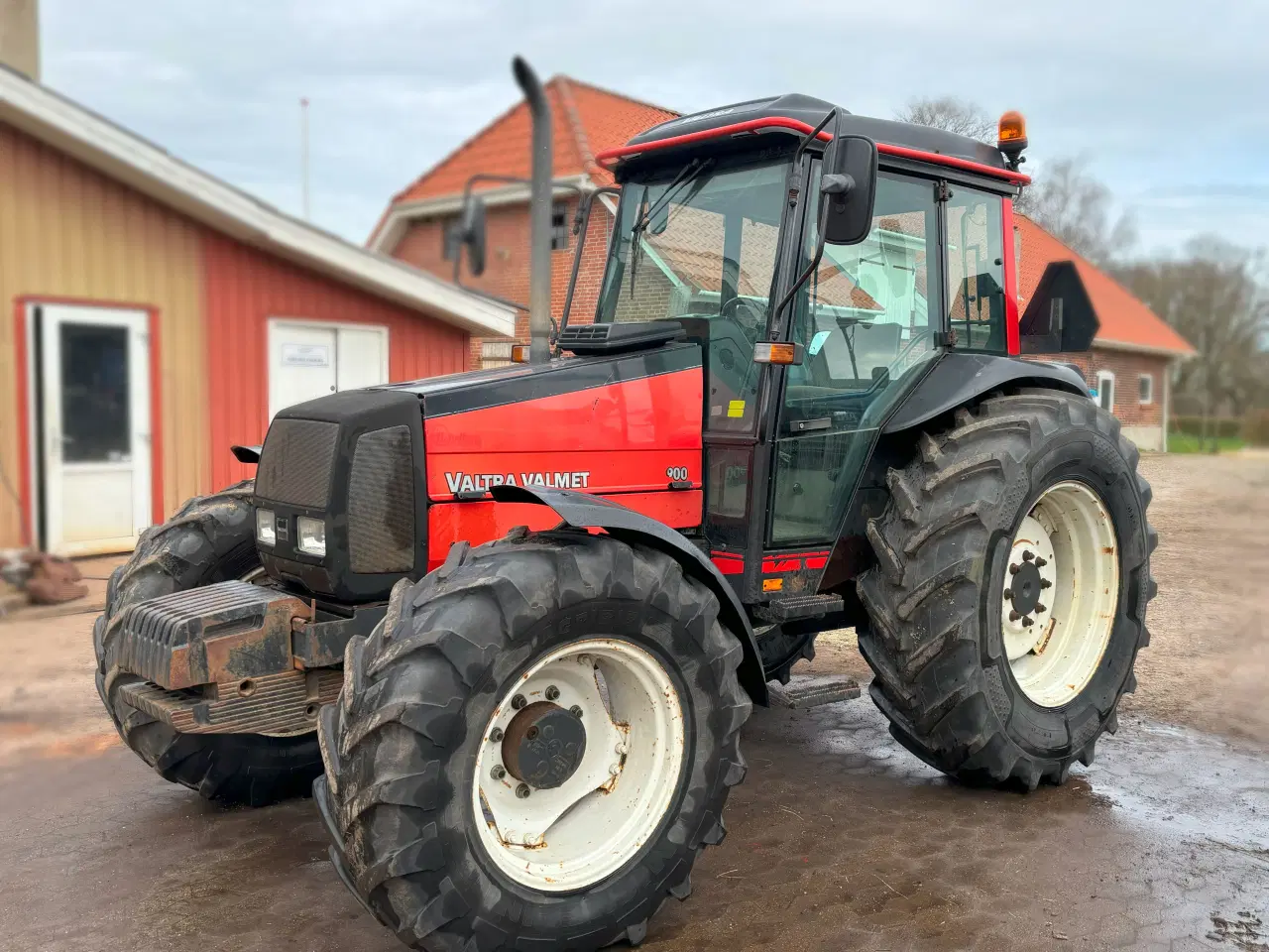 Billede 1 - Valmet 900 traktor 