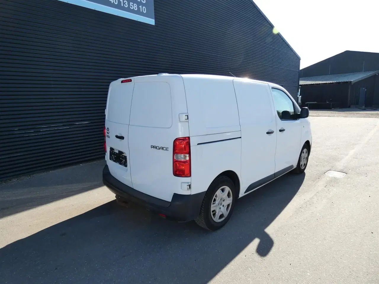 Billede 5 - Toyota Proace Compact 1,6 D Base Dobbelt bagdør u/ruder 95HK Van