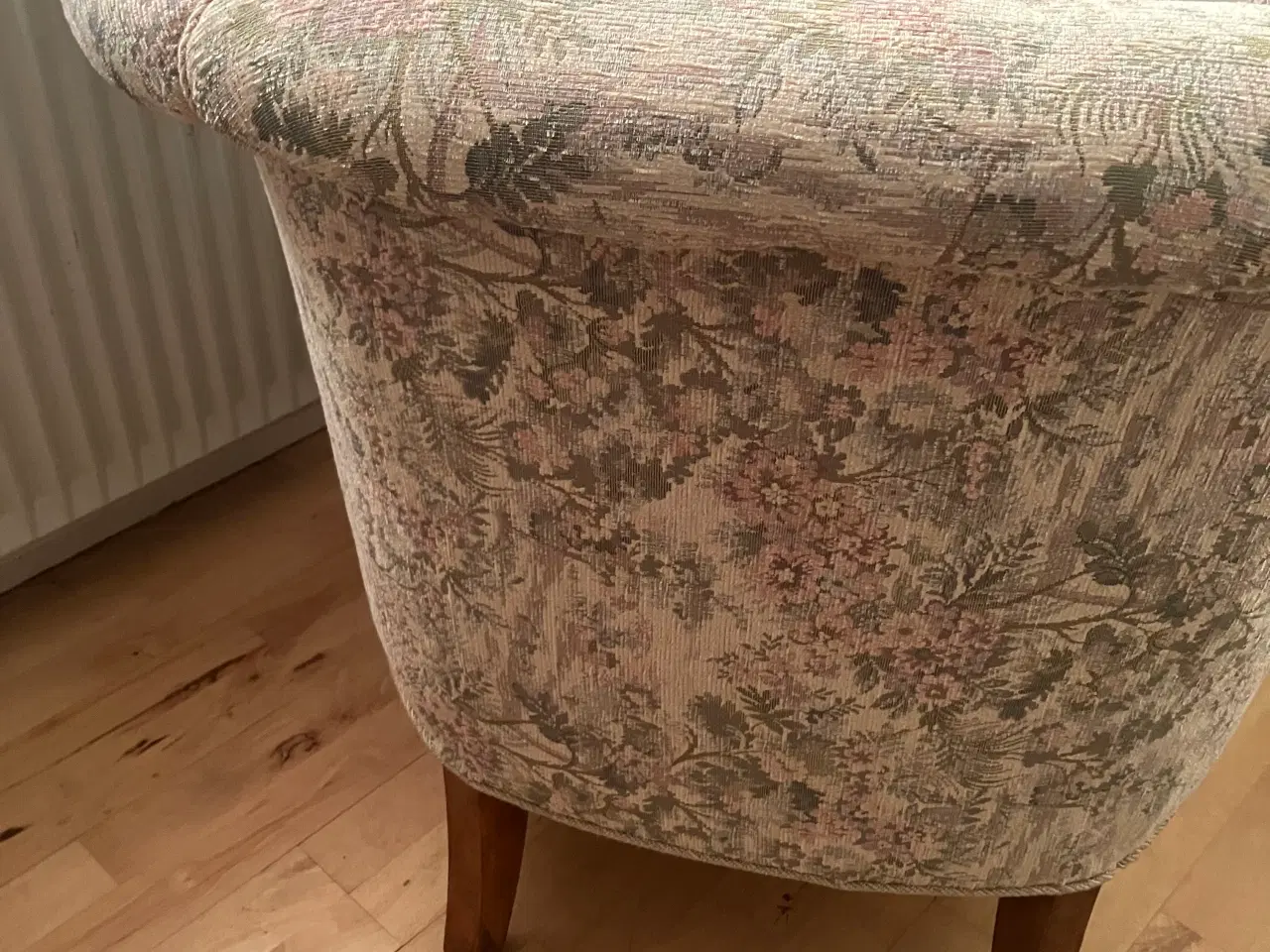 Billede 4 - 2 flotte klublænestole. 