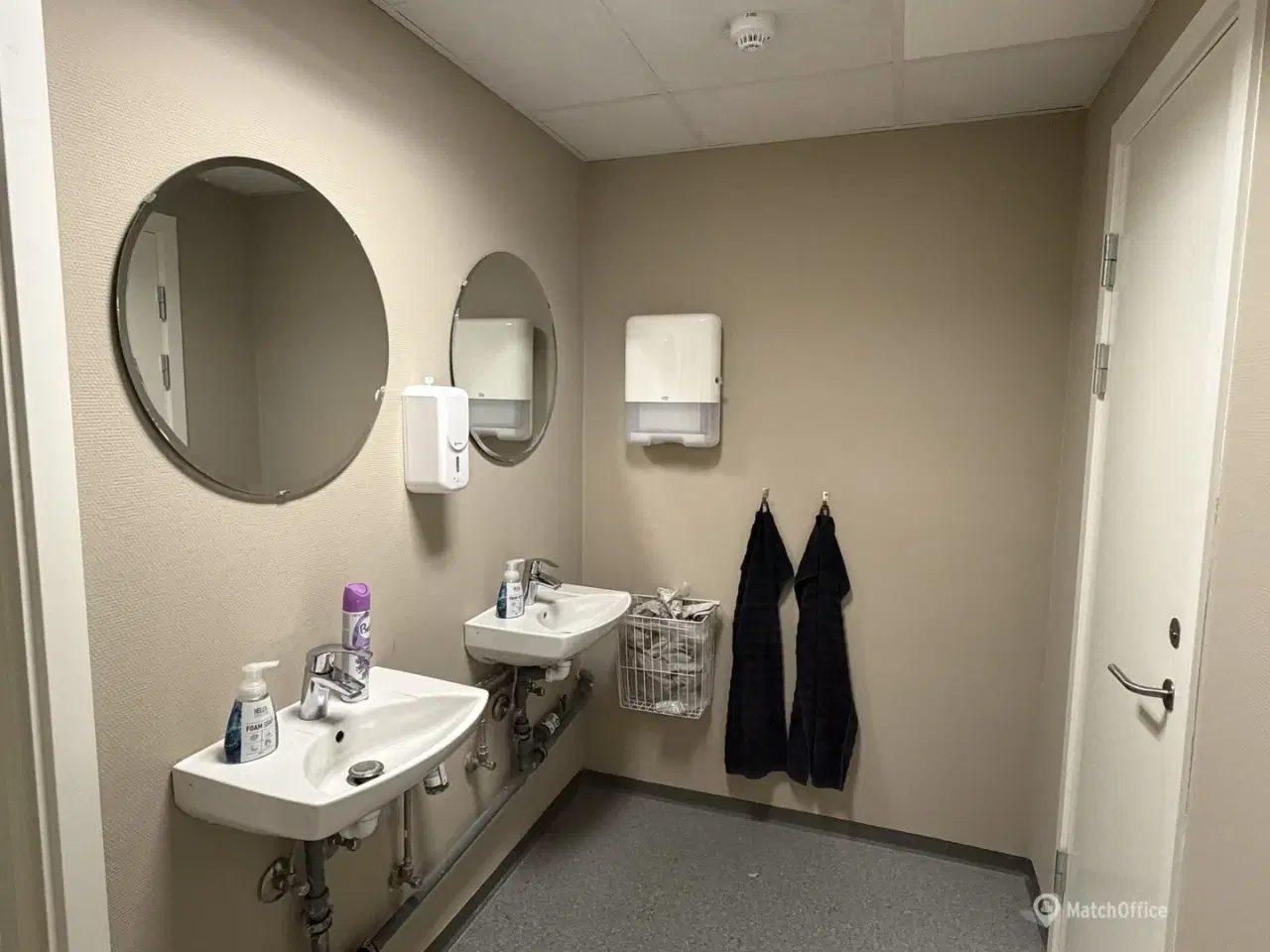 Billede 12 - 120 m² lager med pænt og indflytningsklart kontor