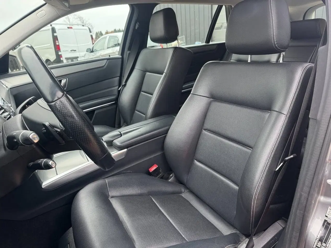 Billede 11 - Mercedes E350 3,0 BlueTEC Avantgarde stc. aut. 4Matic