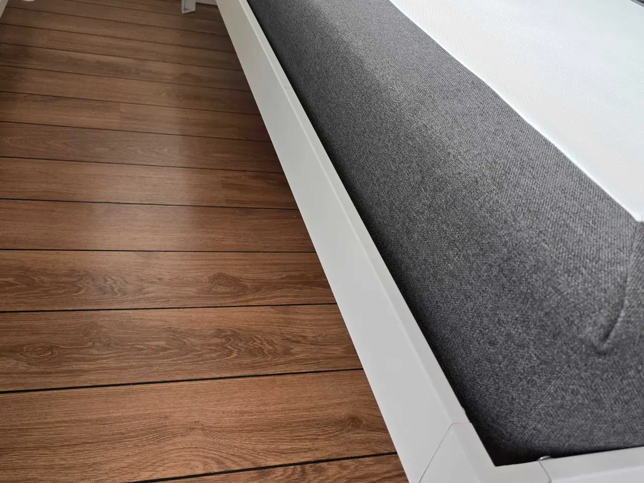 Billede 10 - 90x200 seng med madras 
