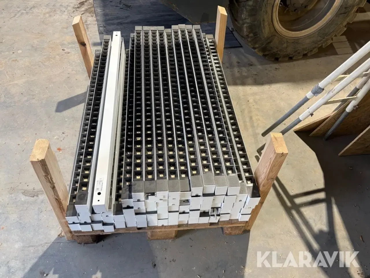 Billede 3 - LED-armaturer Liralighting Deep 3000K 4400 lumen 20 styk