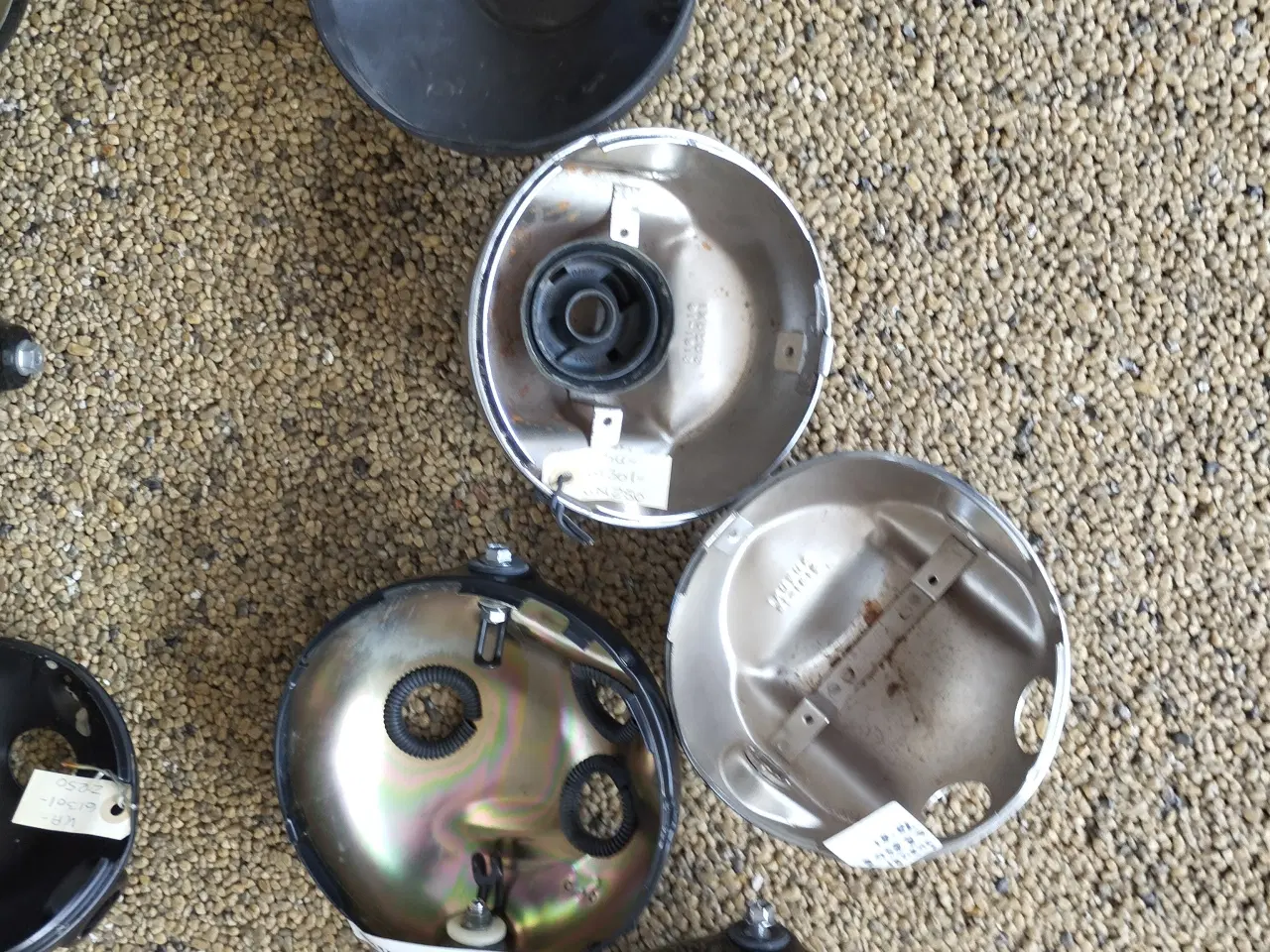 Billede 4 - Lygtehuse til forskellige MC. ( se %)