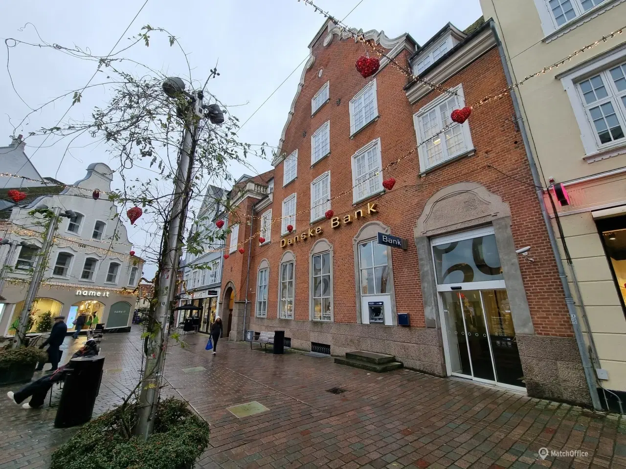 Billede 2 - Flotteste erhvervslejemål - på 2. sal - med fantastisk beliggenhed