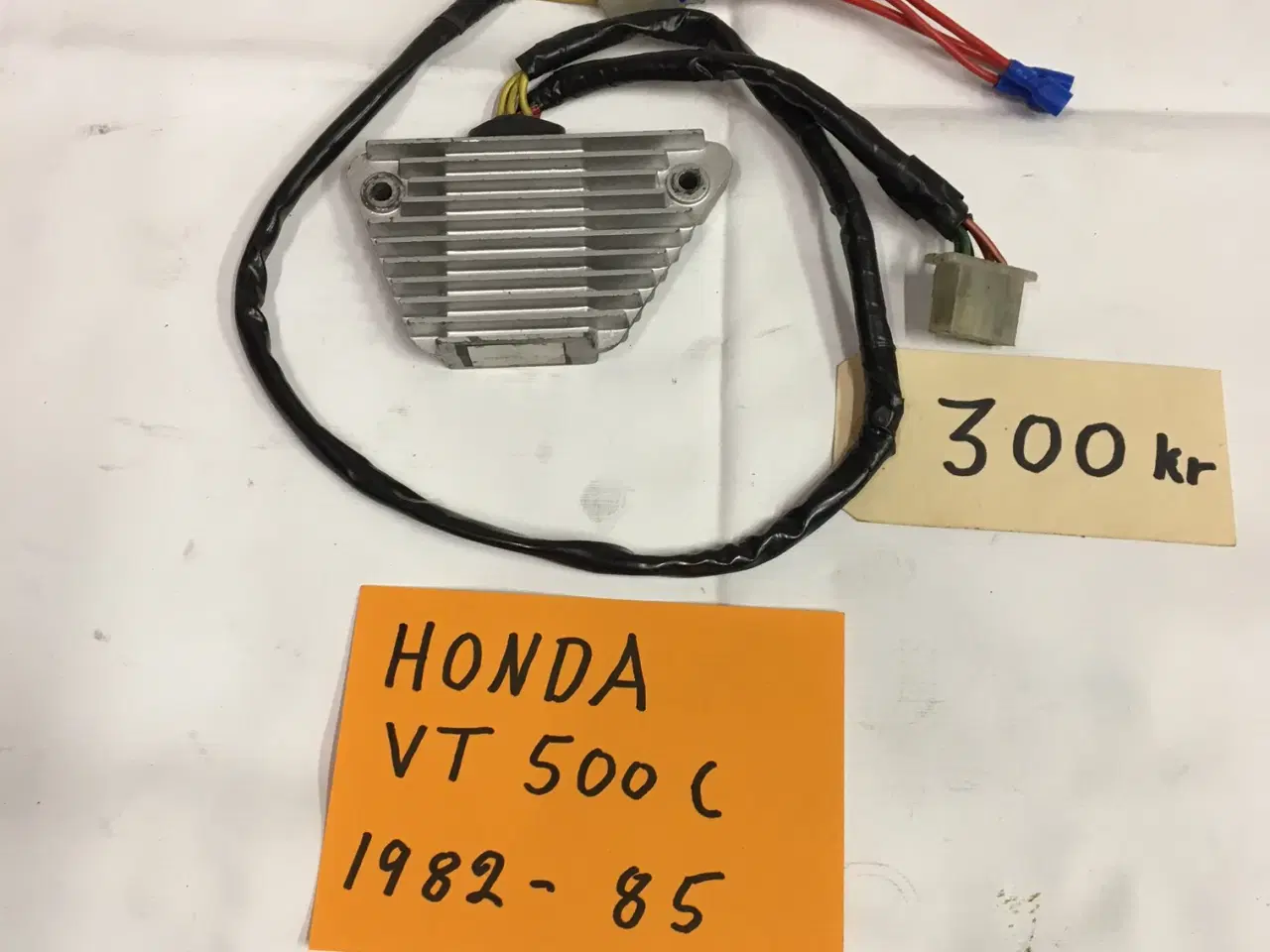 Billede 17 - Køler til Honda VT 500 C 84-86 Klik på foto og