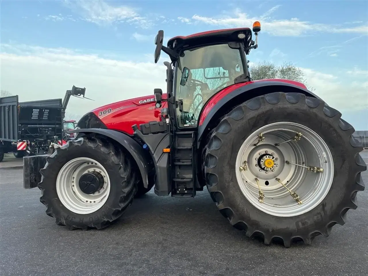 Billede 4 - Case IH Optum 300 CVX KØB I DENNE UGE OG FÅ AUTOSTYRING, TV HJUL OG FRONTVÆGT MED GRATIS