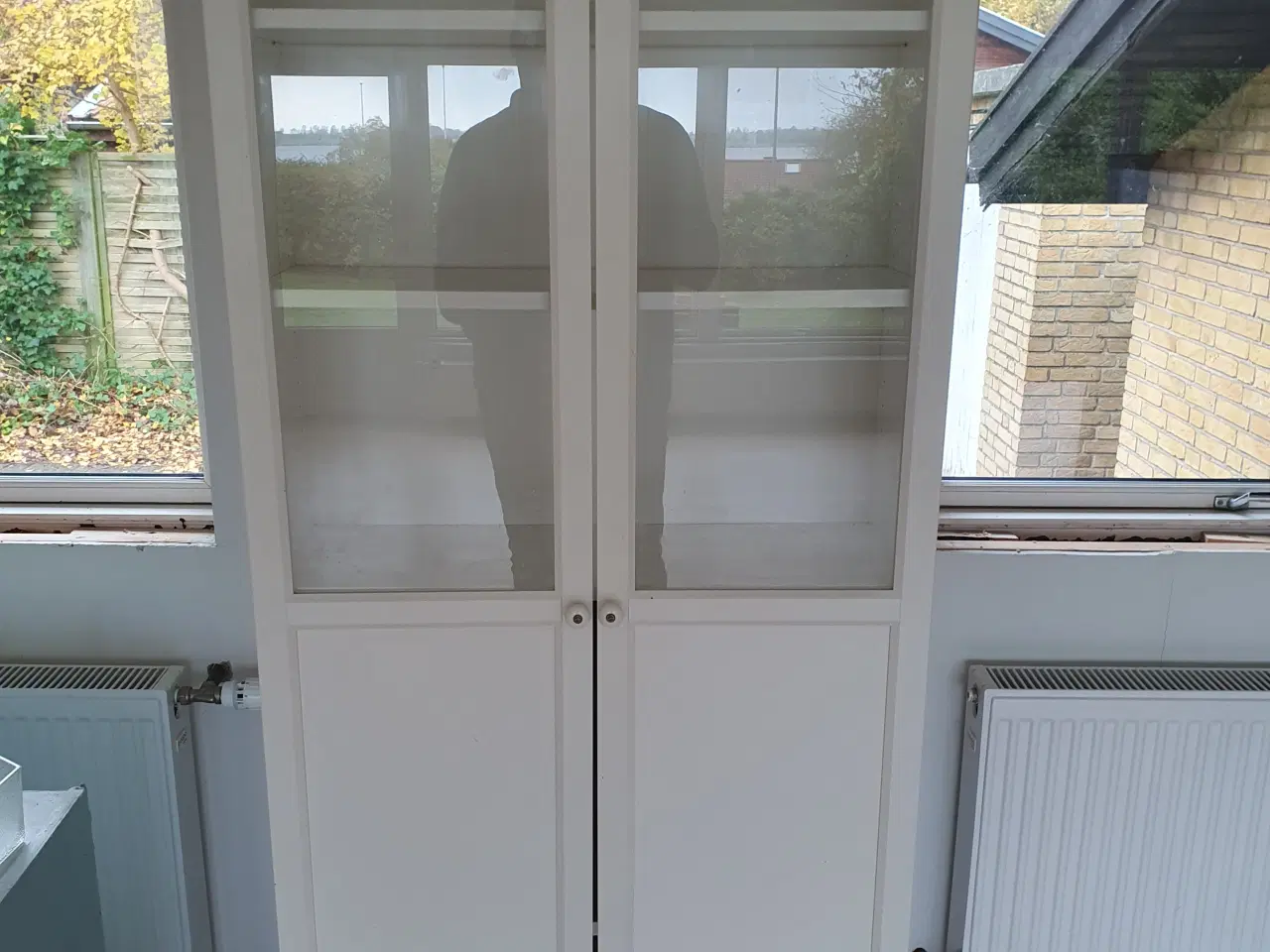 Billede 1 - Vitrineskab