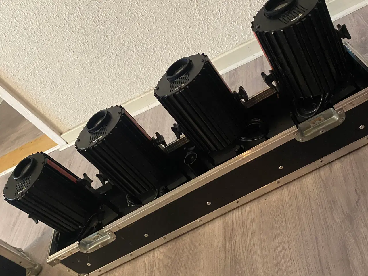 Billede 3 - Martin Professional scenelys – 4 stk. i flightcase