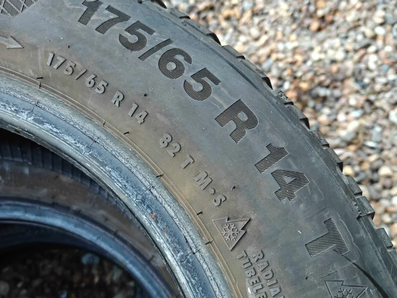 Billede 2 - 175/65-14 vinterdæk 