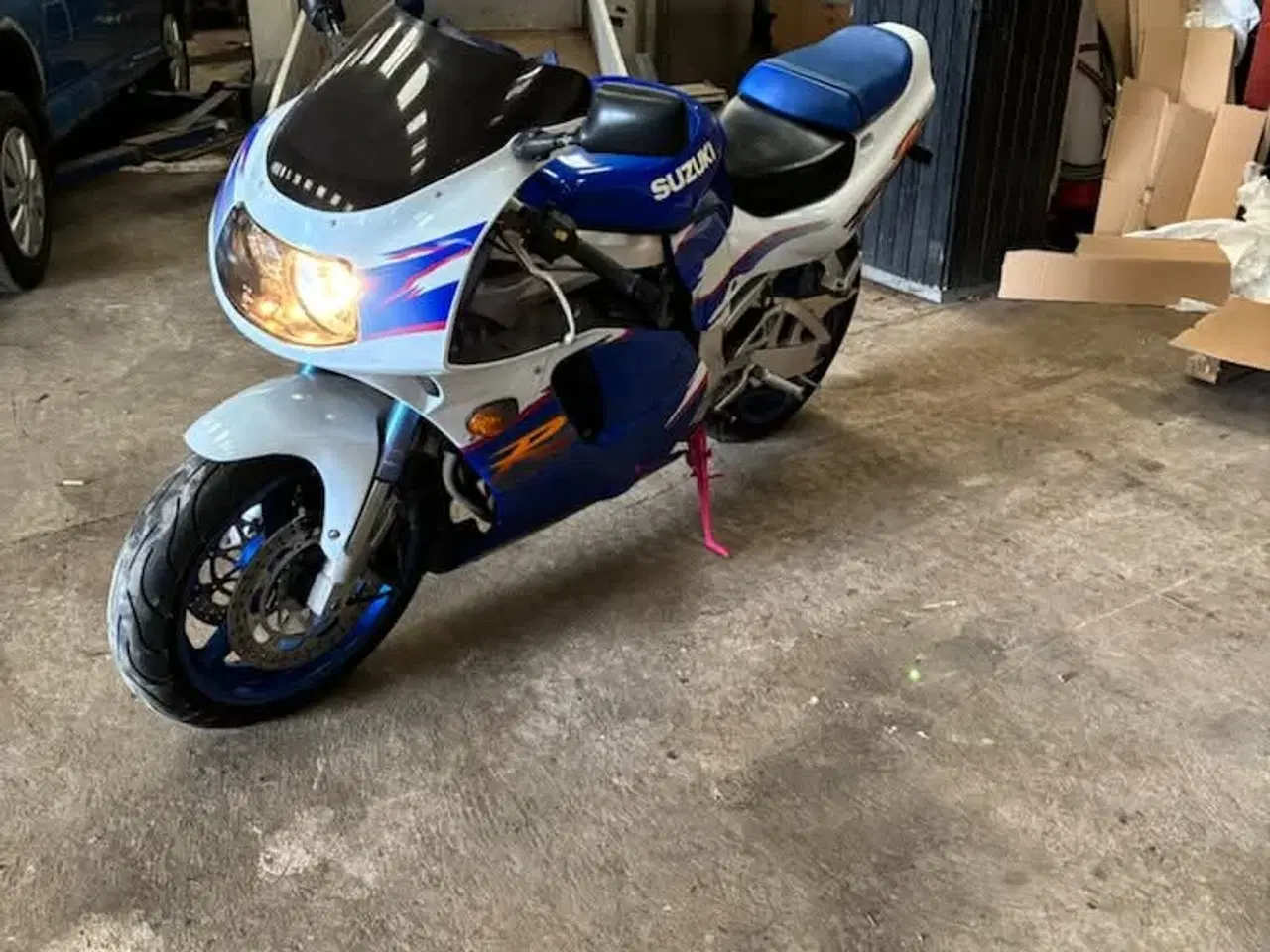 Billede 2 - Fin gsxr 750 suzuki