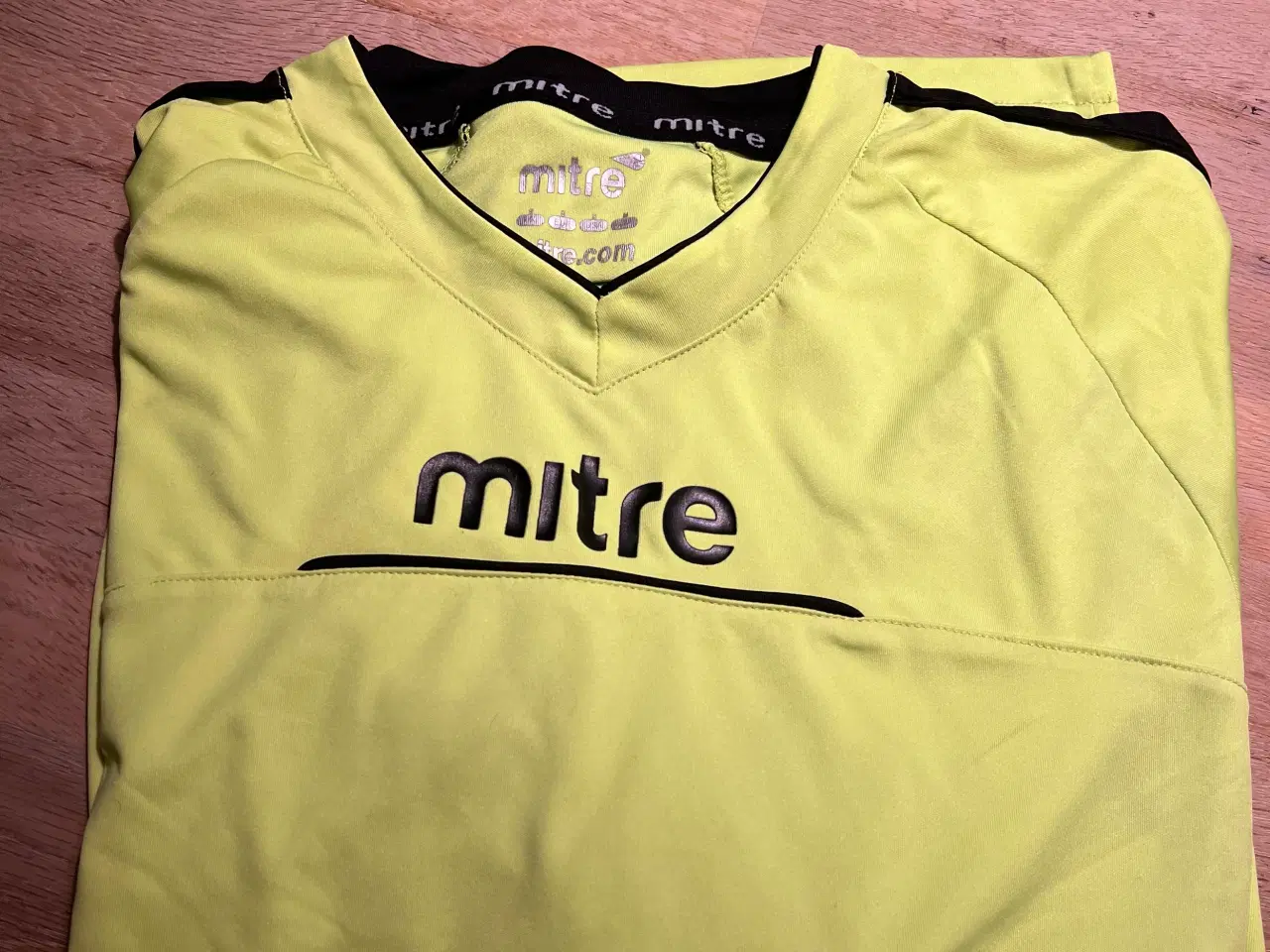 Billede 1 -  Mitre målmandsbluse neongul str S 