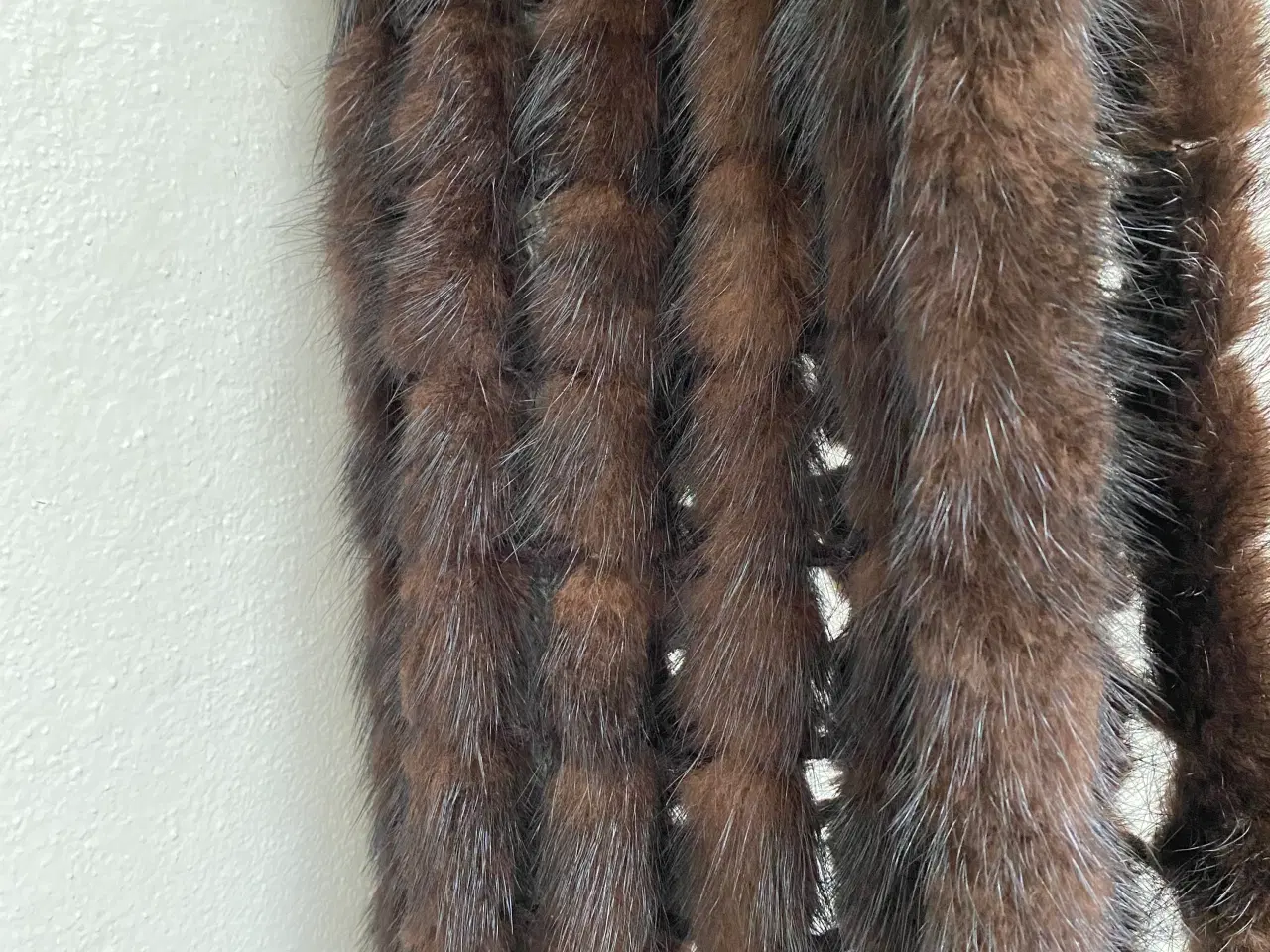 Billede 2 - Brunt Minkhalstørklæde fra Natures Collection