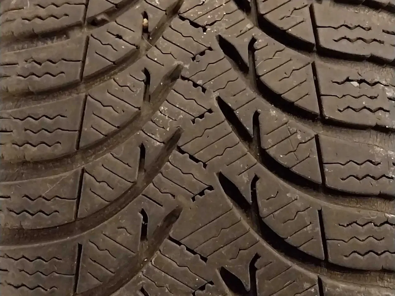 Billede 5 - alufælge 4x100 med 185/65-15