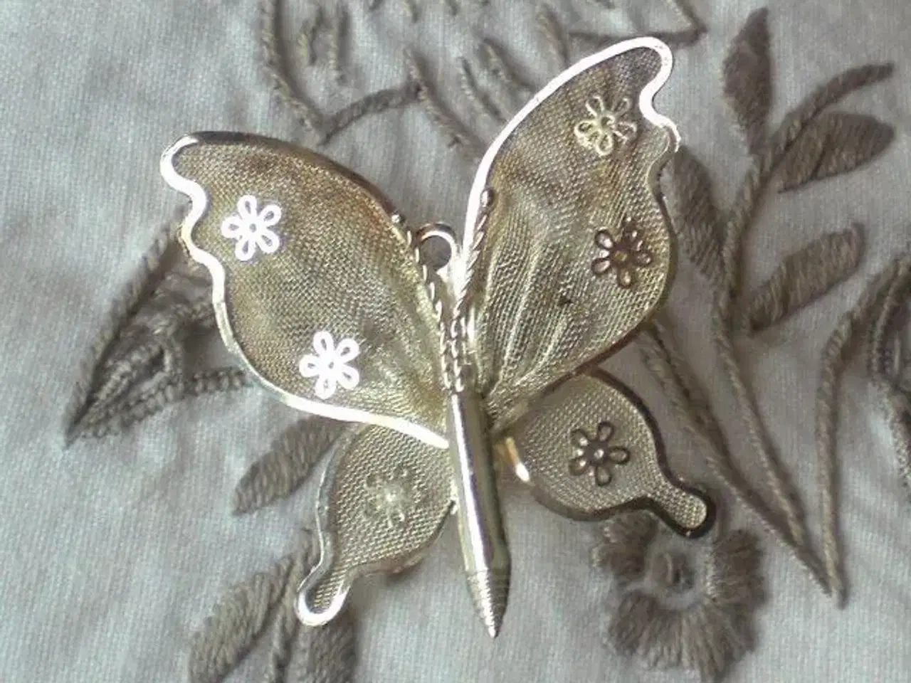 Billede 3 - sølv*sommerfugle-broche/vedhæng  