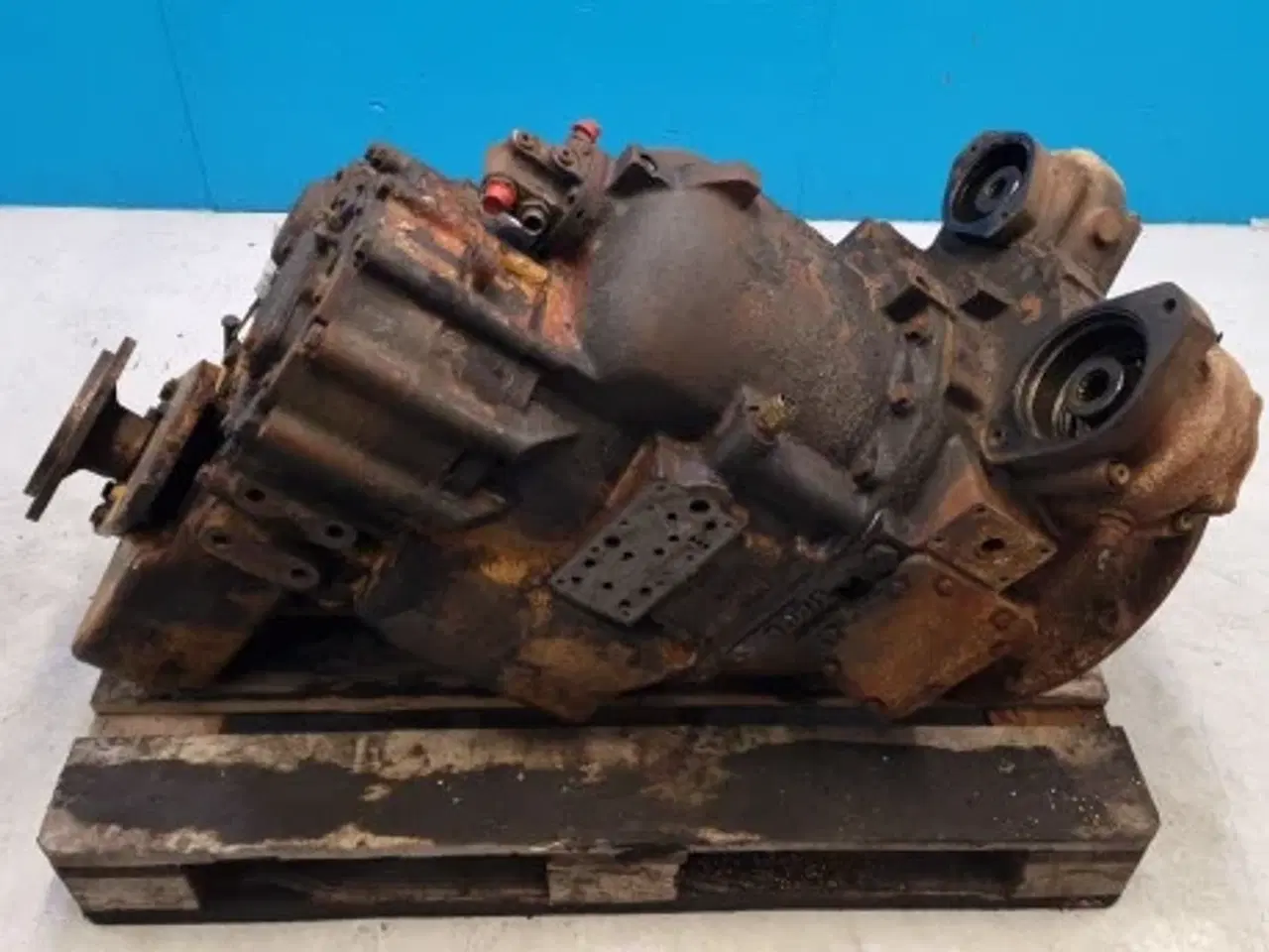 Billede 12 - Volvo L120 Gearkasse / Transmission