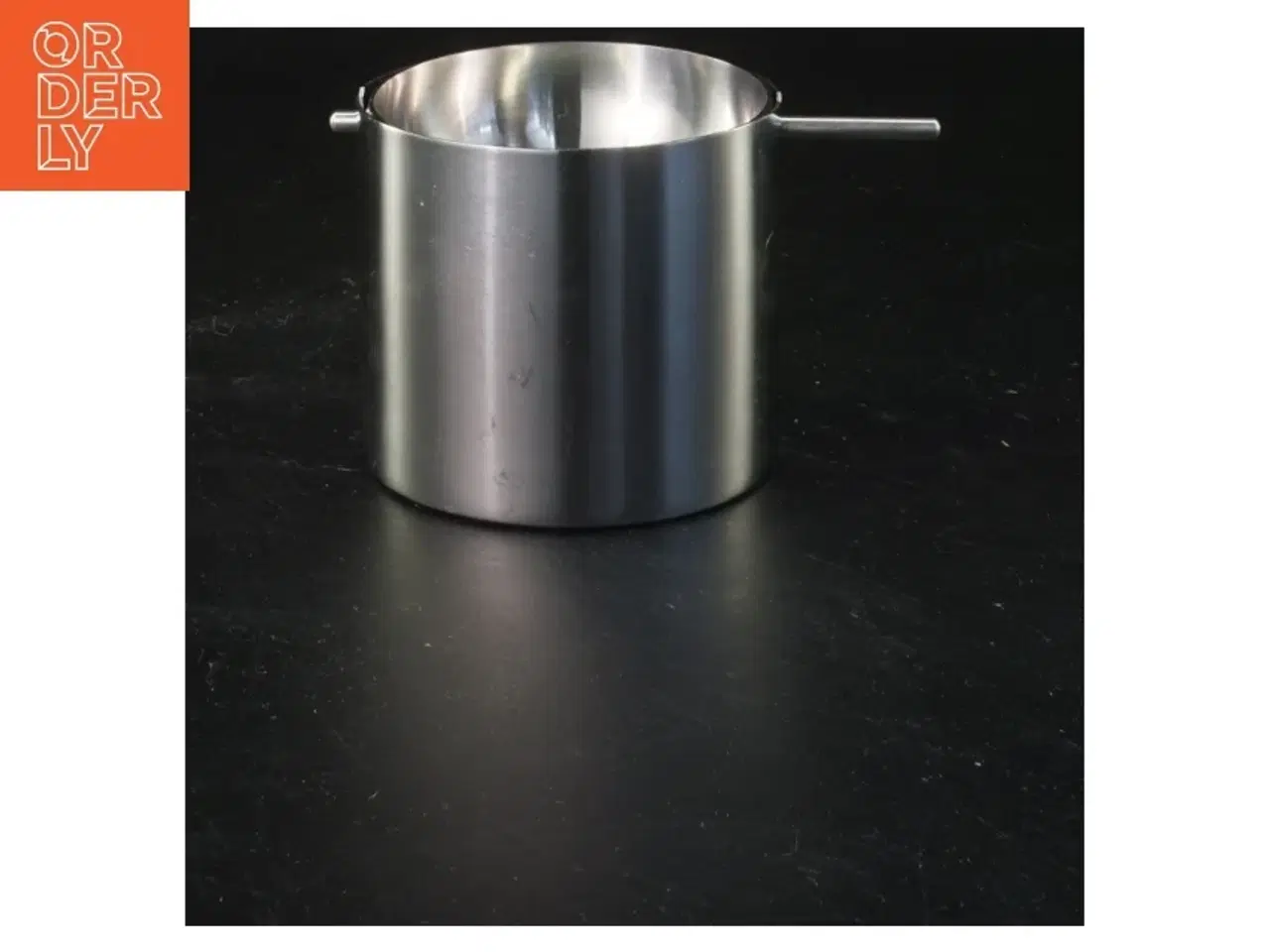 Billede 1 - Askebæger af rustfrit stål (str. Ø 7,5x7,5 cm)