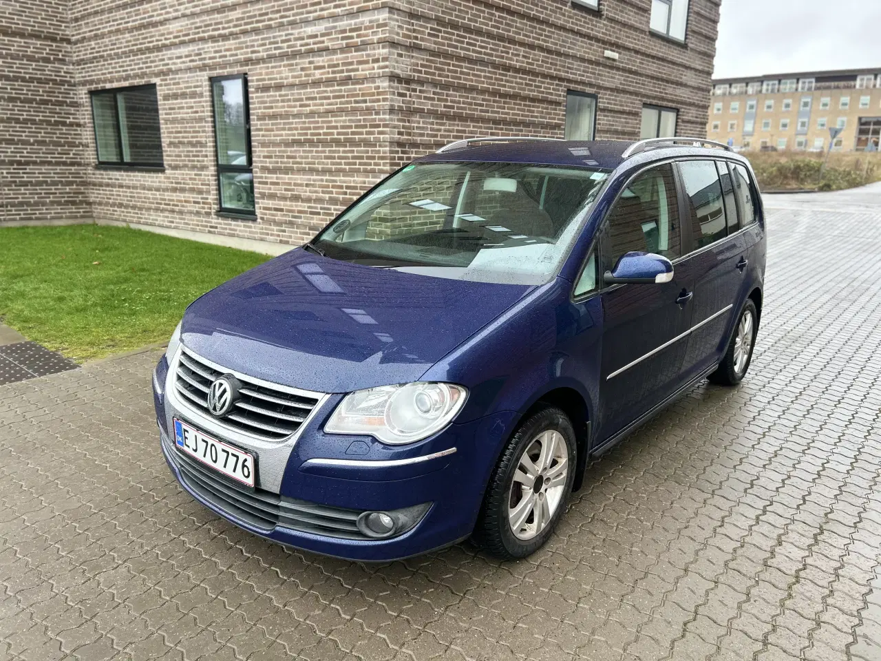 Billede 2 - Nysynet Vw Touran 2.0 TDI 170HK DSG-6 M/partikelfi