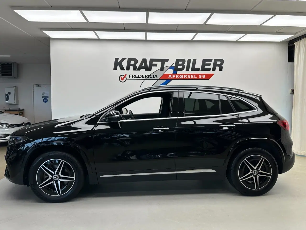 Billede 3 - Mercedes EQA350  AMG Line 4Matic