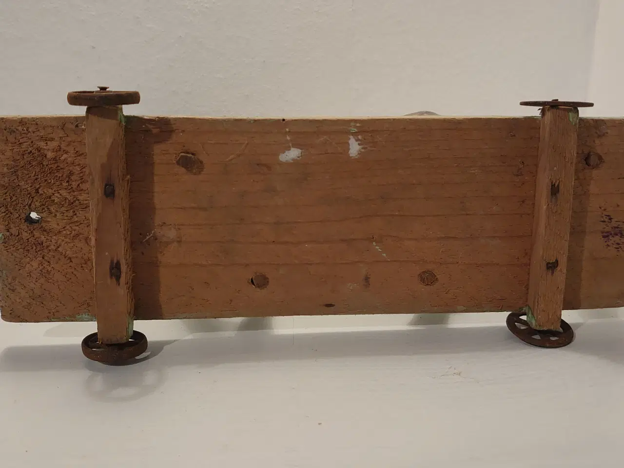 Billede 6 - Gammel sjælden stor hest i træ og papmache.