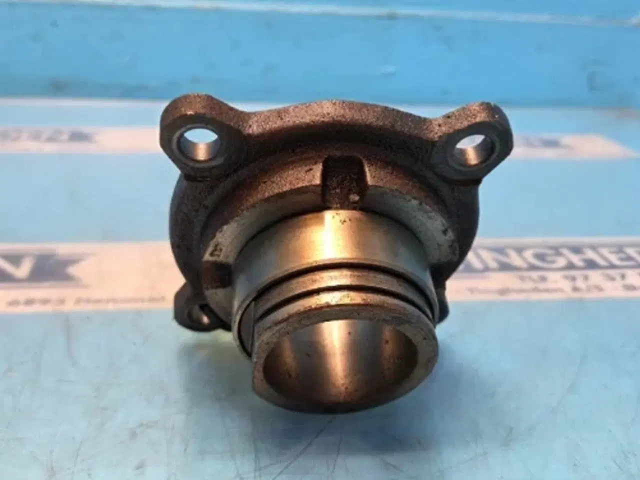 Billede 3 - Ford 8340 Holder F0NN7A432AA