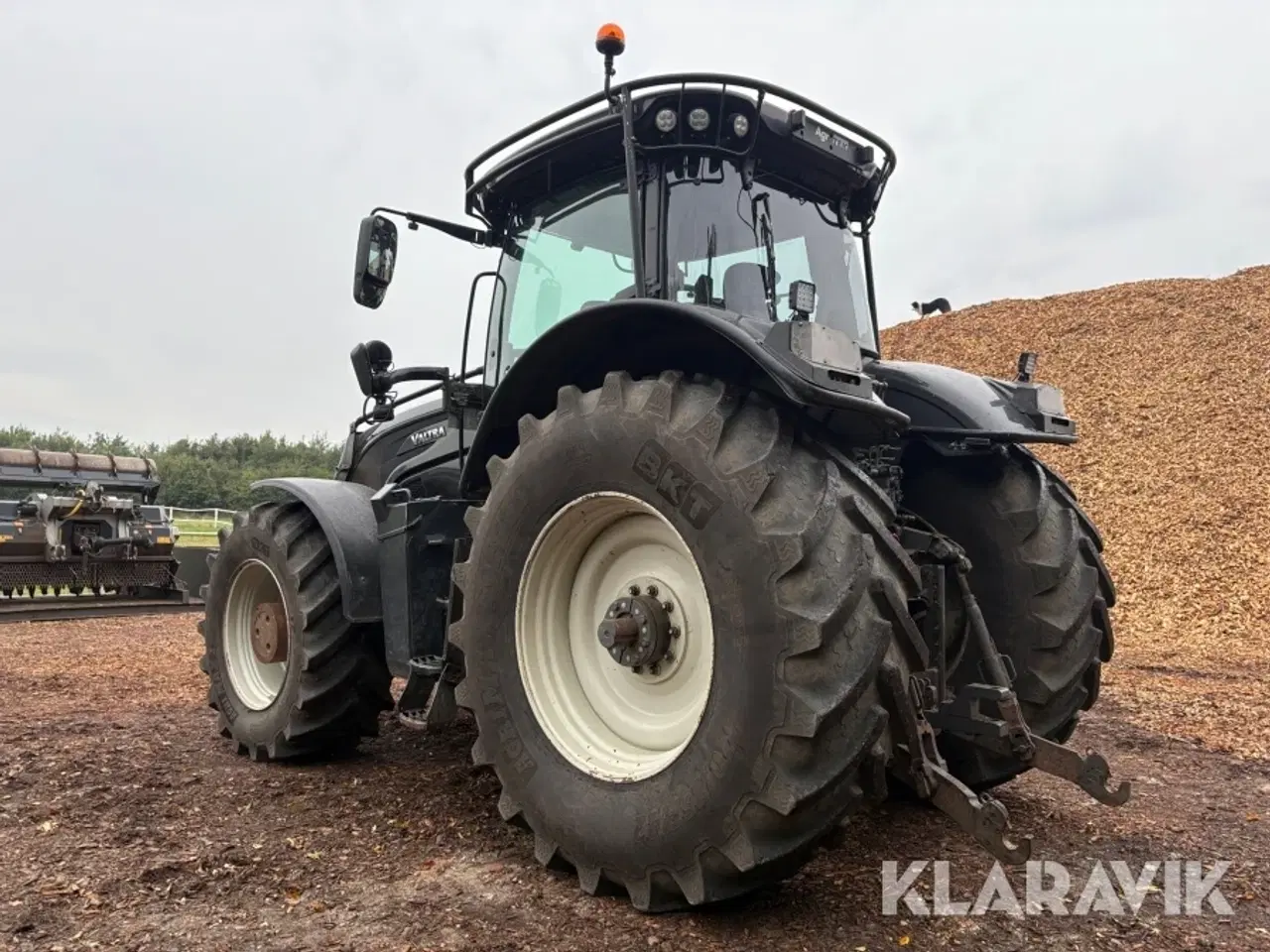 Billede 7 - Traktor Valtra S394 twincab