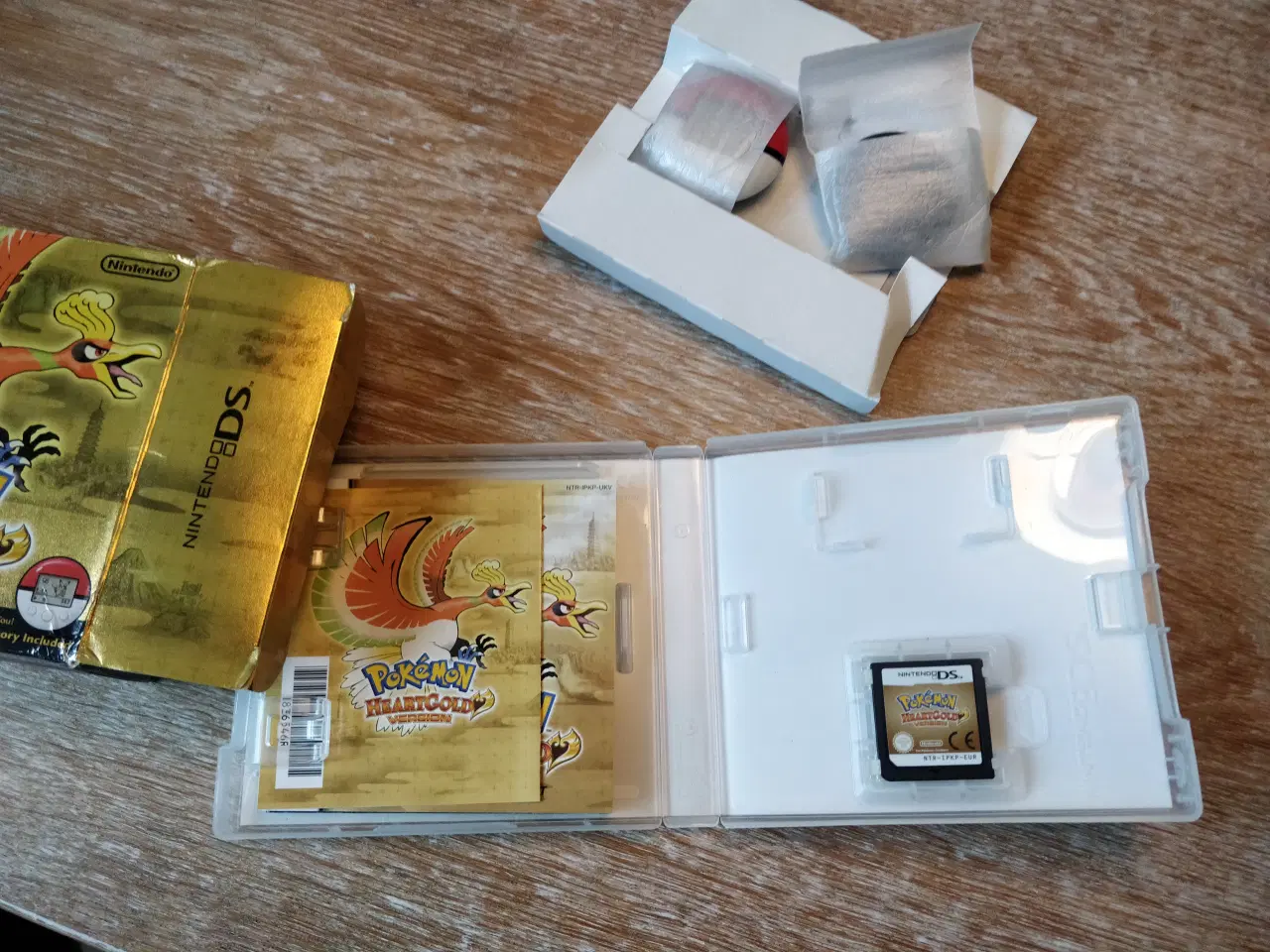 Billede 1 - (original box) Pokemon HeartGold, NDS, Pokewalker