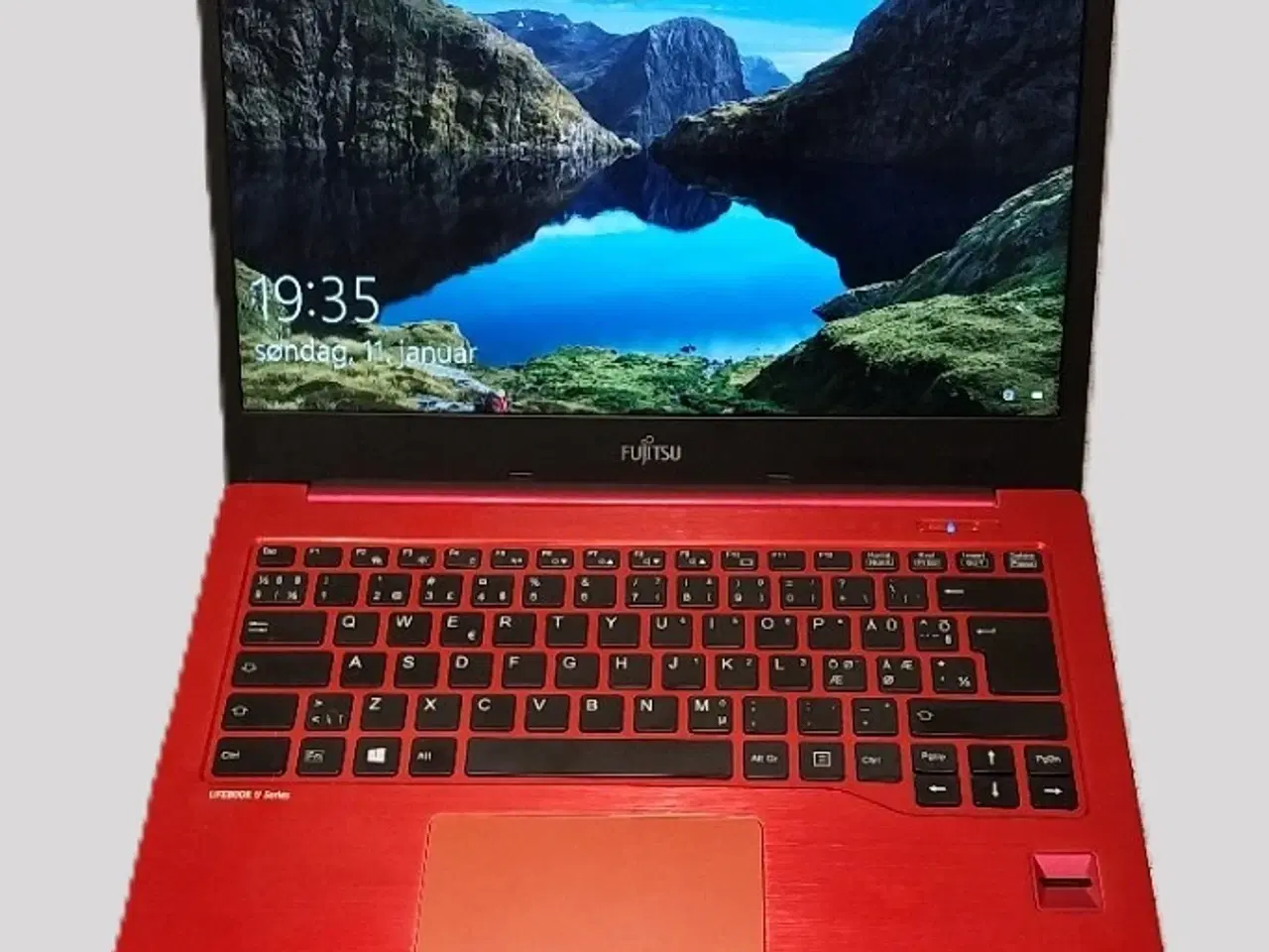 Billede 1 - Fujitsu Lifebook U904 Red Edition 14"