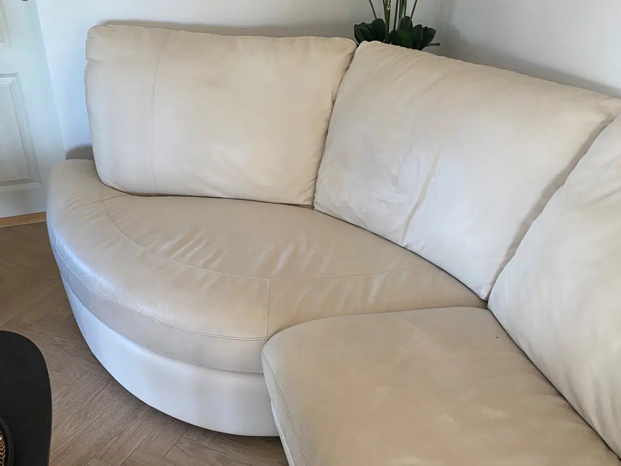 Billede 2 - Sofa+lænestole-2 stk - læder - giv et seriøst bud