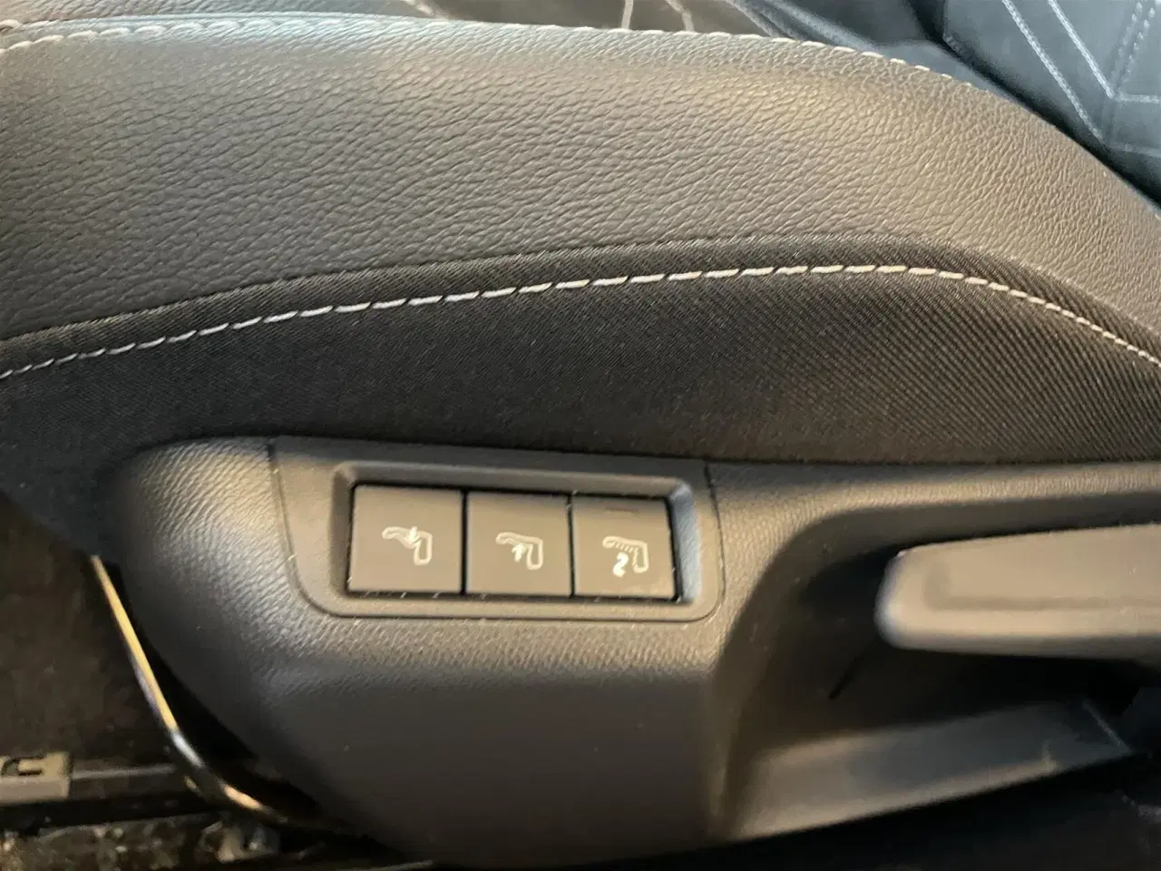 Billede 9 - Suzuki Ignis 1,2 Dualjet  Mild hybrid Active AEB Hybrid CVT 83HK 5d Aut.