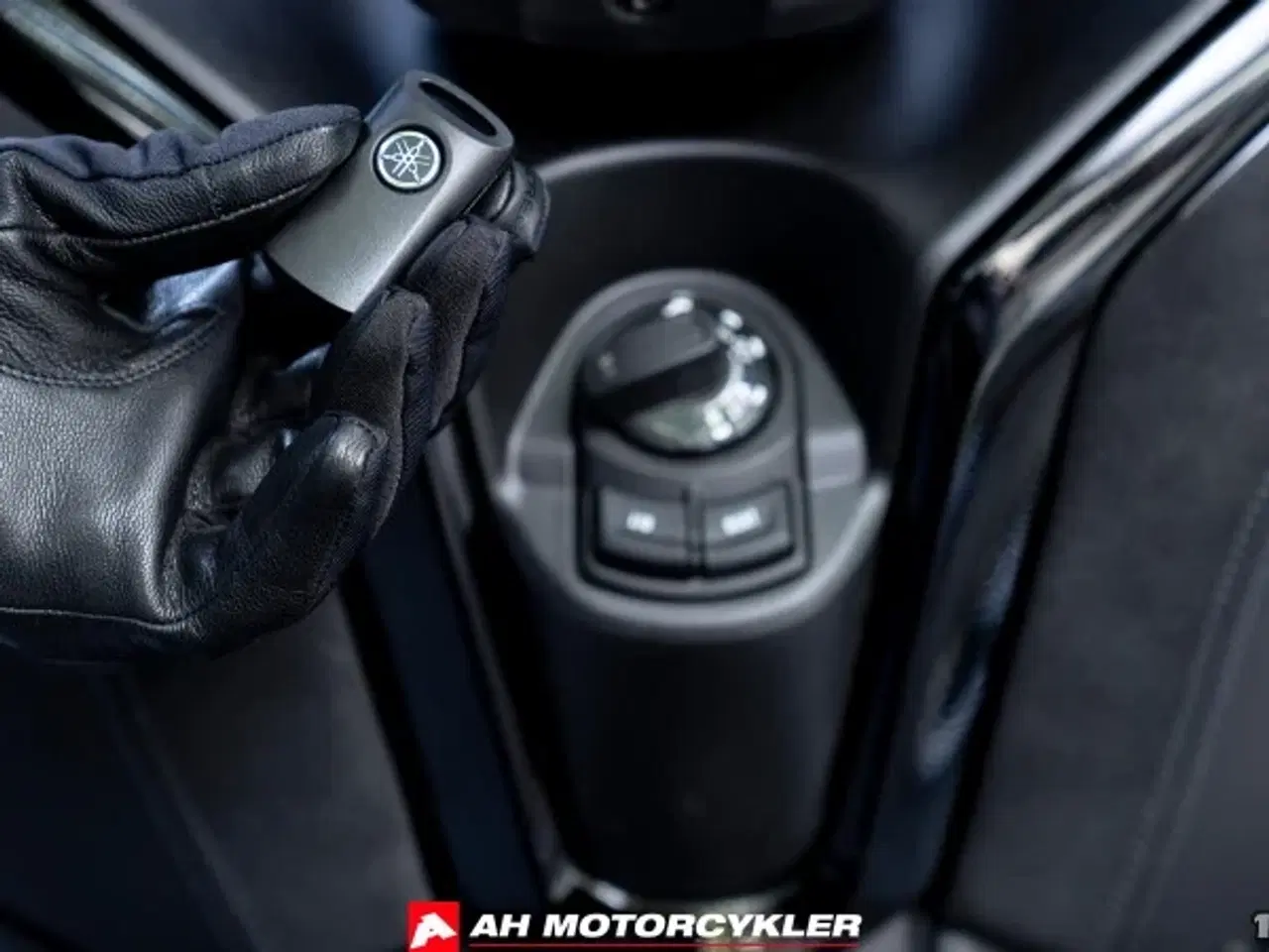 Billede 14 - Yamaha X-Max 300 Tech Max + Crystal Graphite