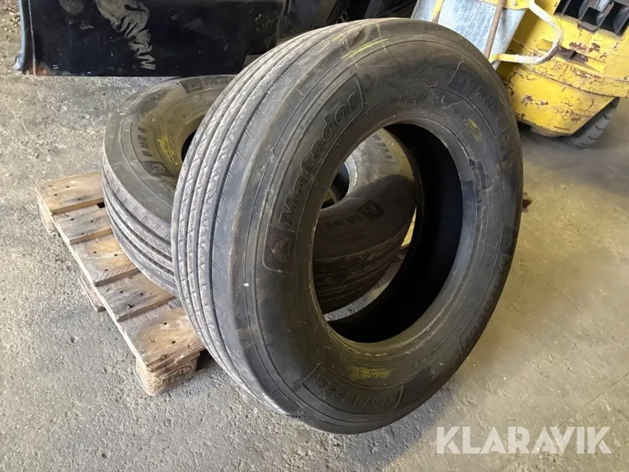 Billede 1 - Dæk uden fælg Matador - 2 styks