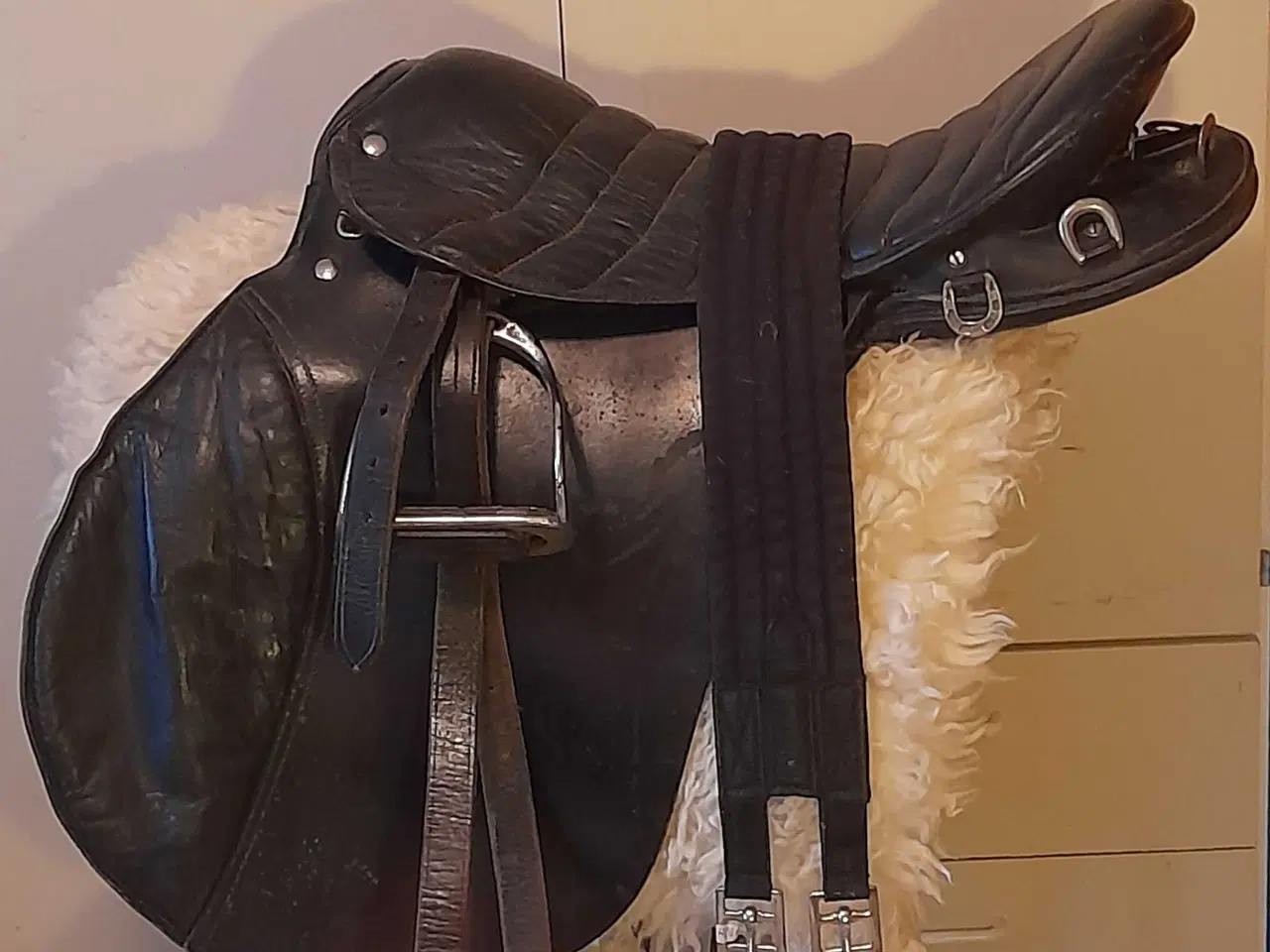 Billede 1 - Islændersaddel  17" sort 