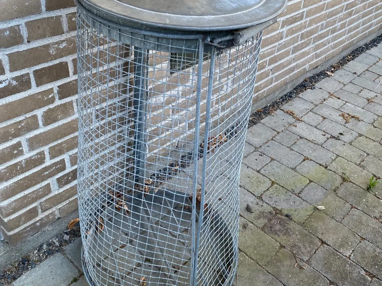 Billede 1 - Affaldsstativer