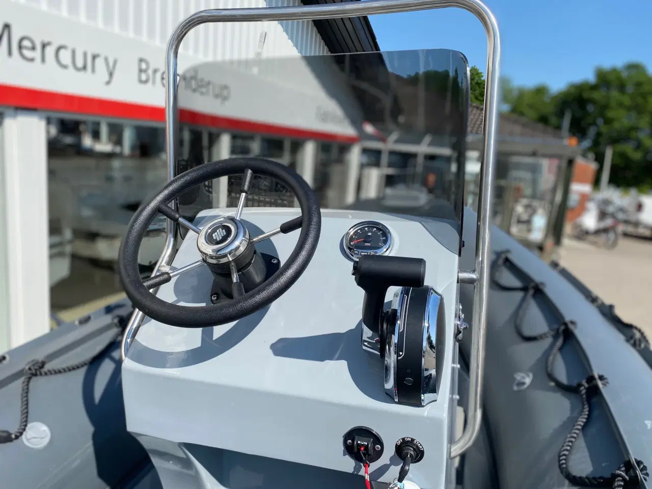 Billede 5 - X-PRO 535 RIB med F75 hk Mercury SeaPro 2,1L 4 takt EFI