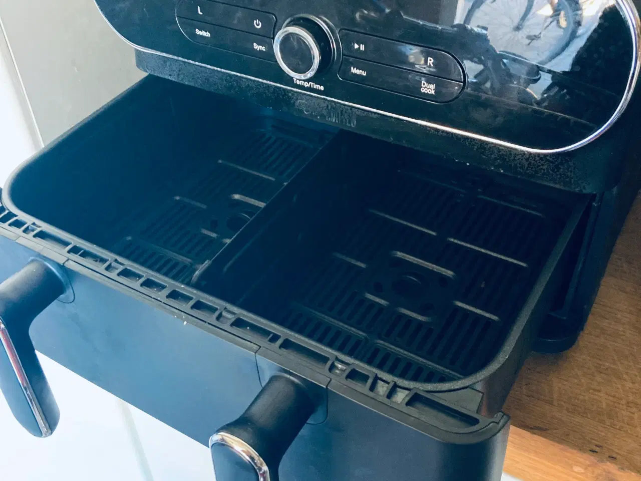 Billede 2 - Airfreyer 11 liter med skillerum som kan fjernes