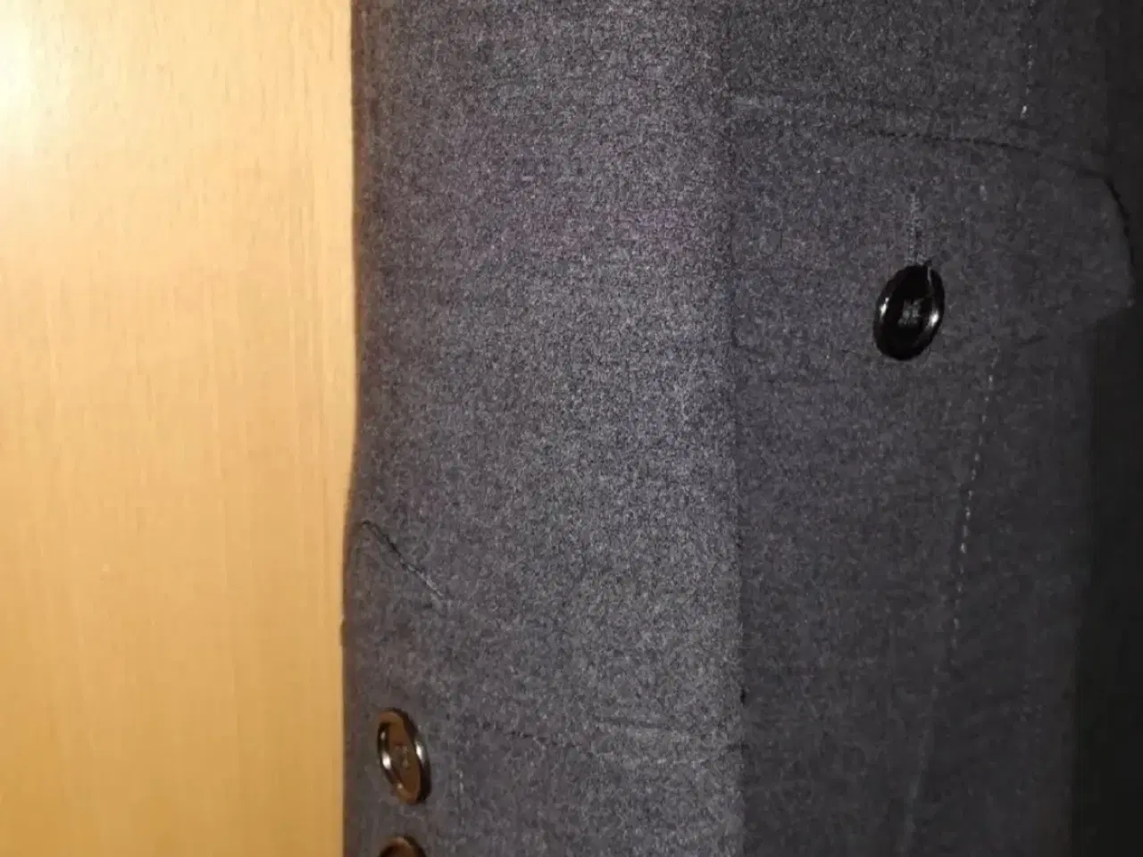 Billede 4 - Lækker jakke fra H&M