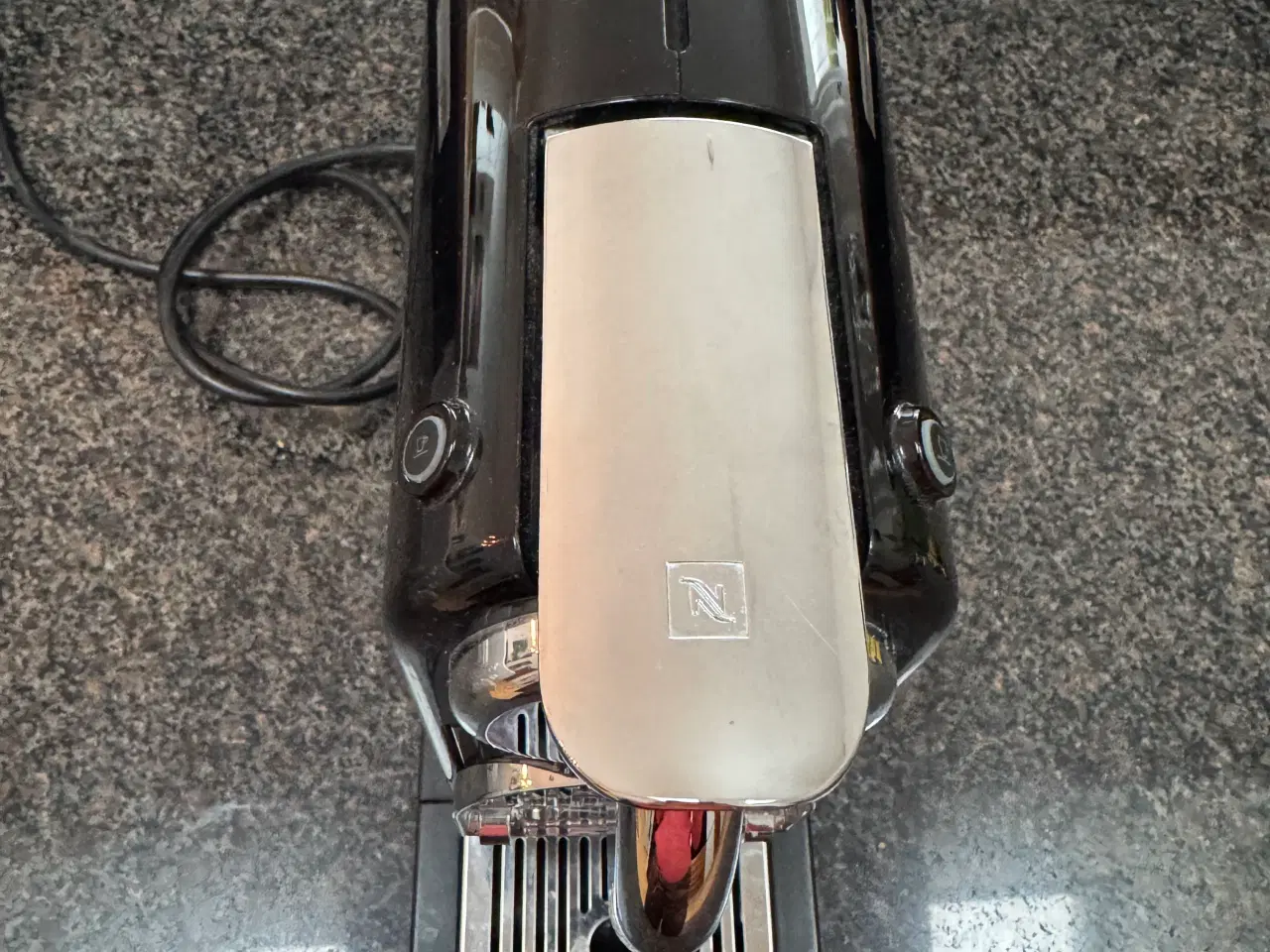 Billede 1 - Nespressomaskine - kaffekapsler medfølger