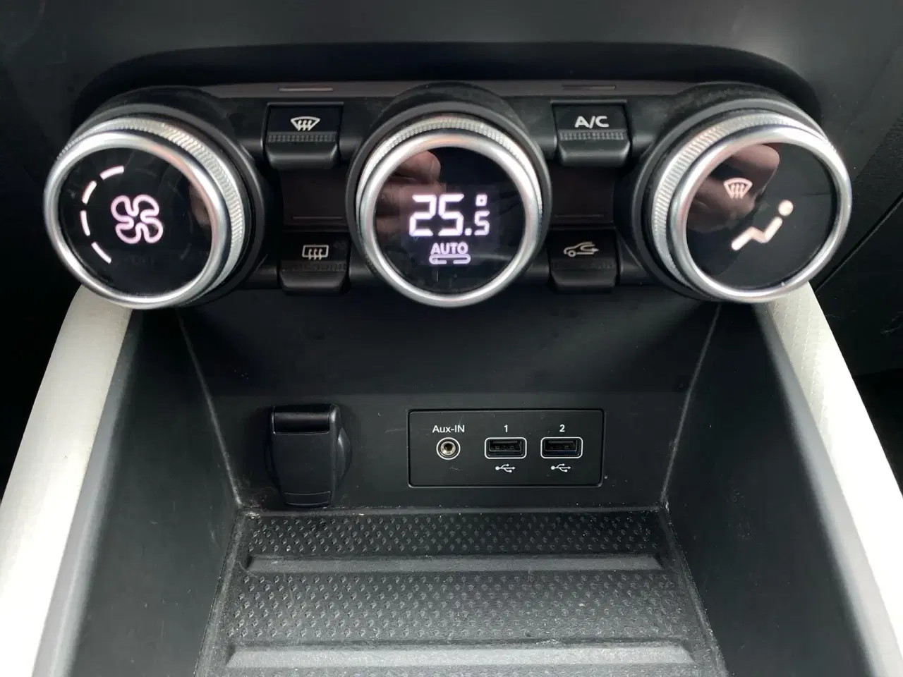 Billede 20 - Renault Captur 1,6 E-TECH  Plugin-hybrid Intens 160HK 5d Aut.