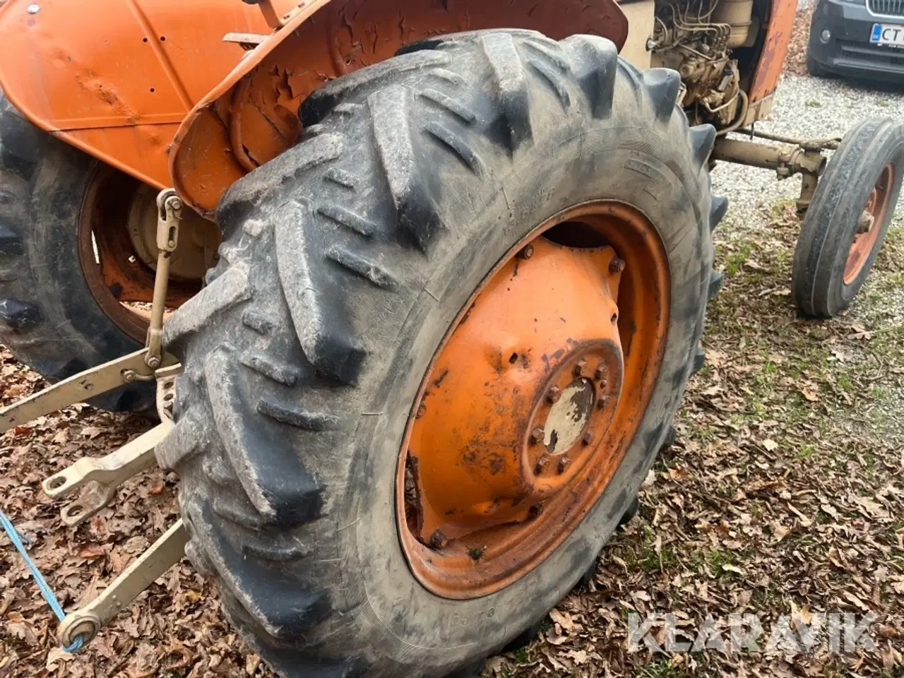 Billede 9 - Traktor Fiat 411 4 cylinder Diesel