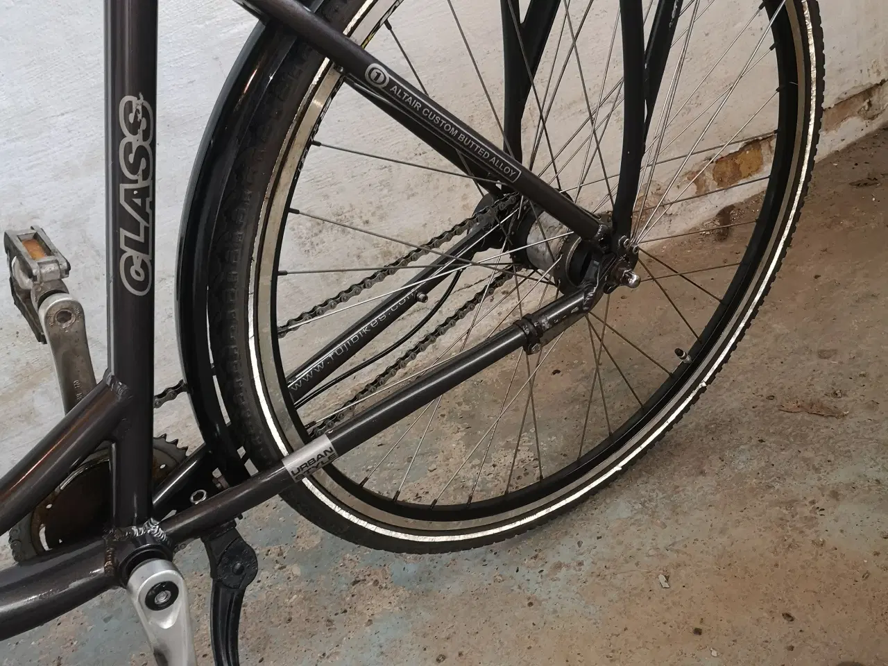 Billede 4 - FUJI CLASS 28" 53cm højt  7 gear, ny kæde, meget l
