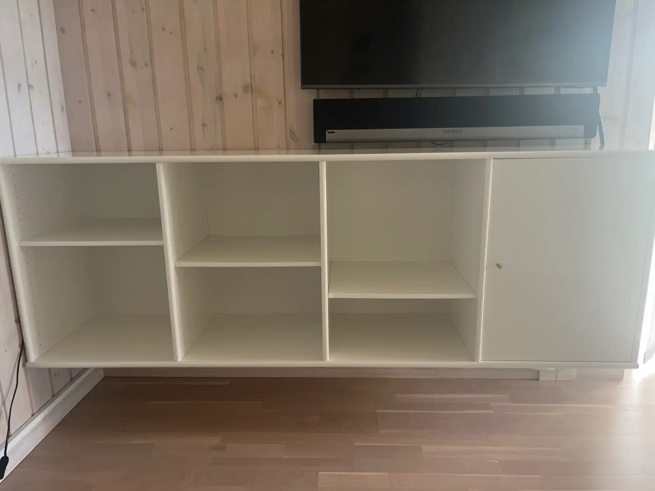 Billede 1 - Mistral væghængt reol
