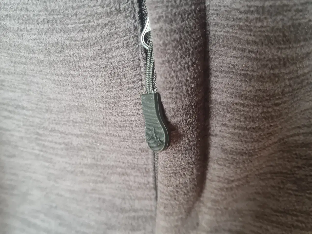 Billede 4 - Ny fleece jakke str 46