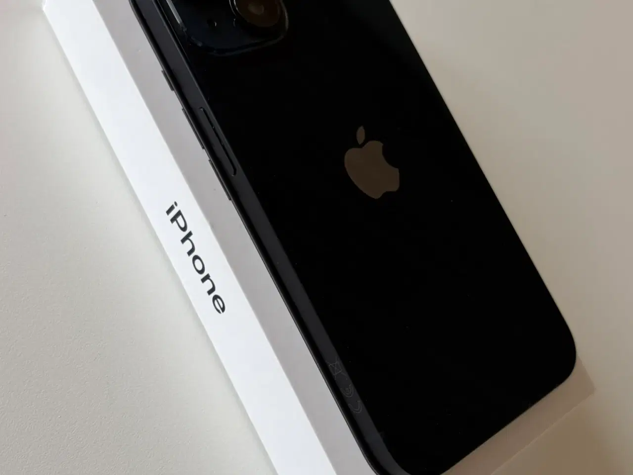 Billede 13 - Apple iPhone 14, 128 GB, Midnight