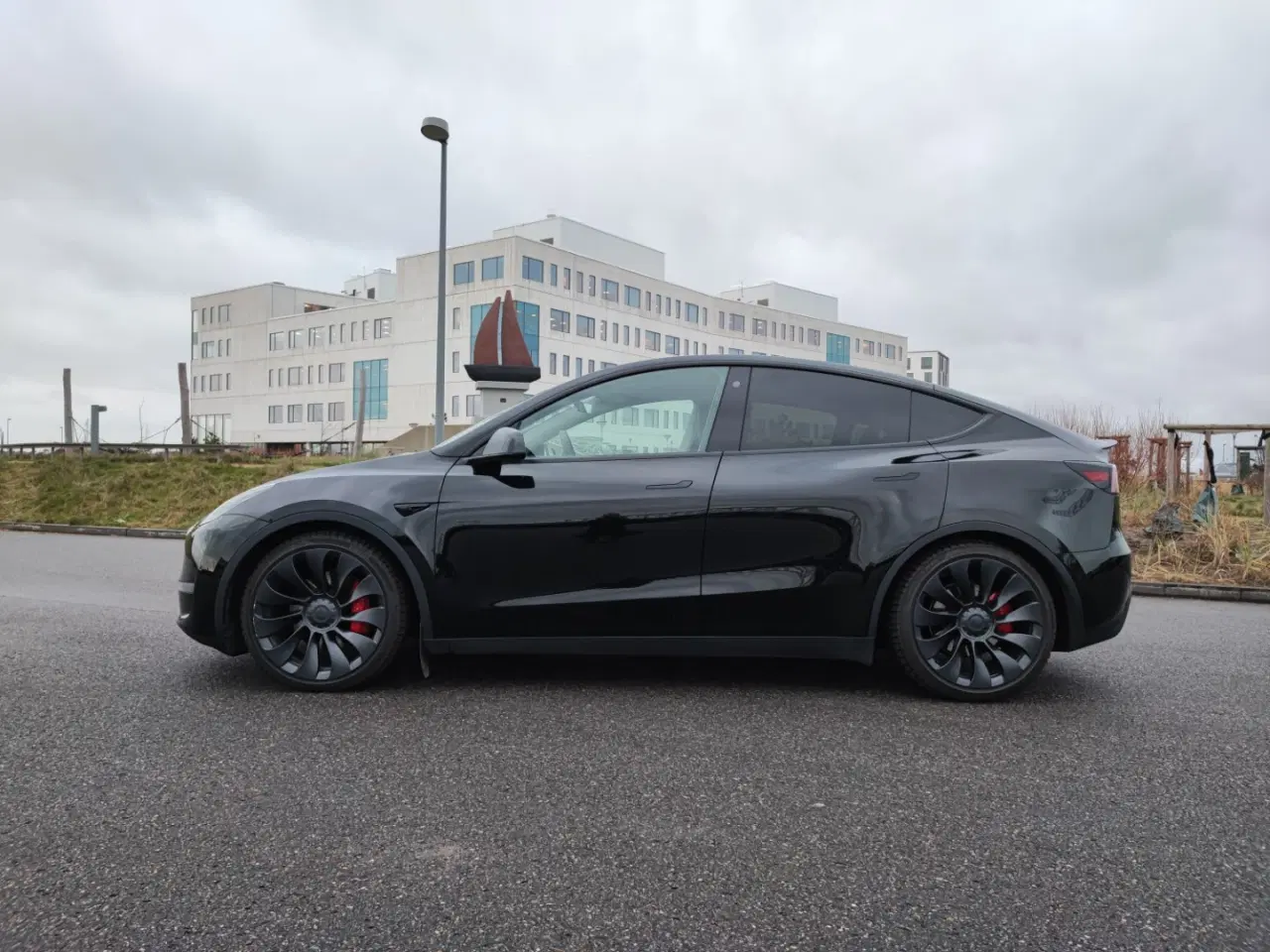 Billede 2 - Tesla Model Y Performance (Inkl. 2 sæt 21" fælge)