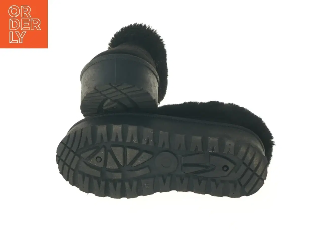 Billede 5 - Plysforede tøfler (str. 37 )