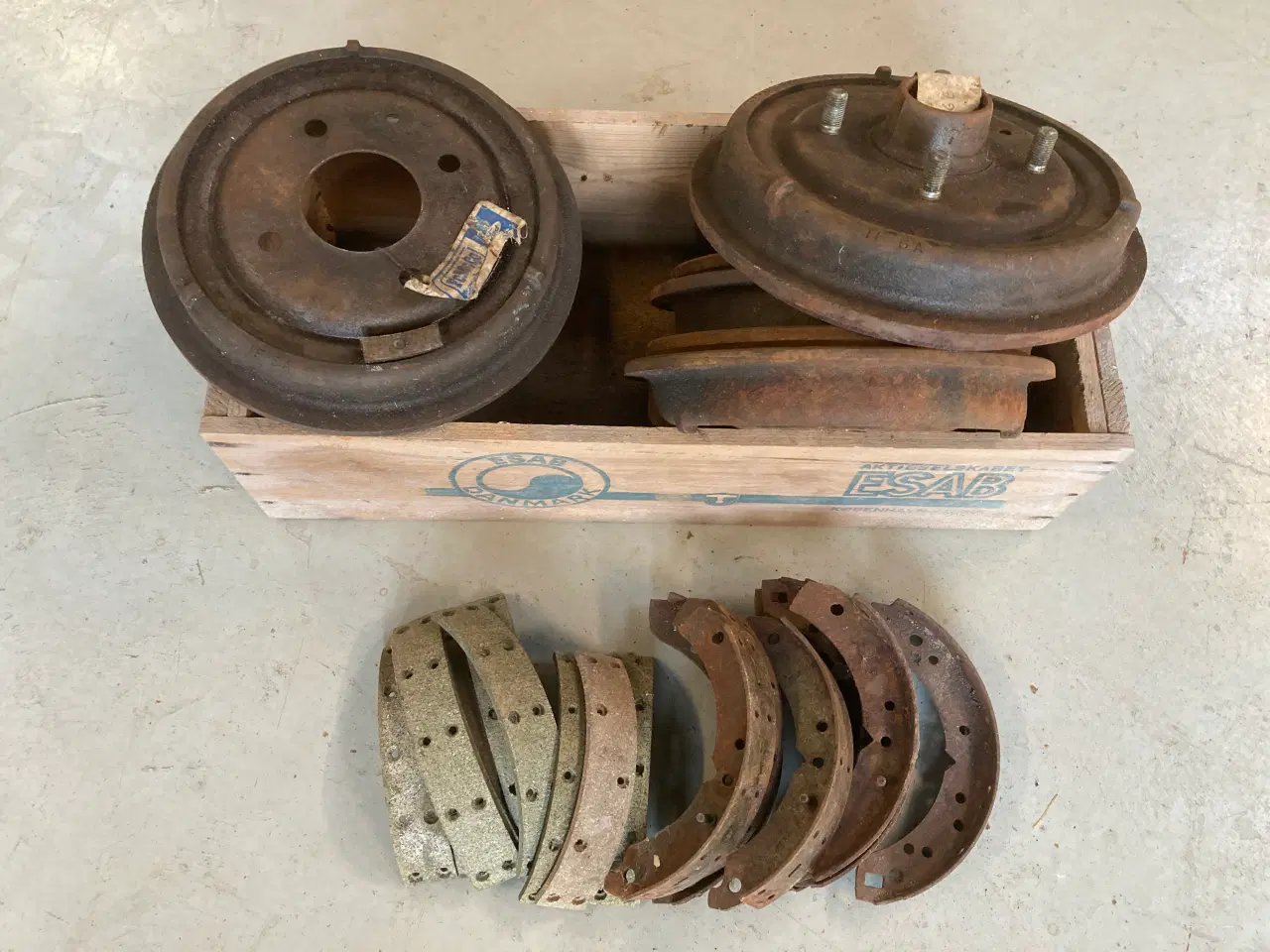 Billede 1 - Bremsetromler anglia 105e