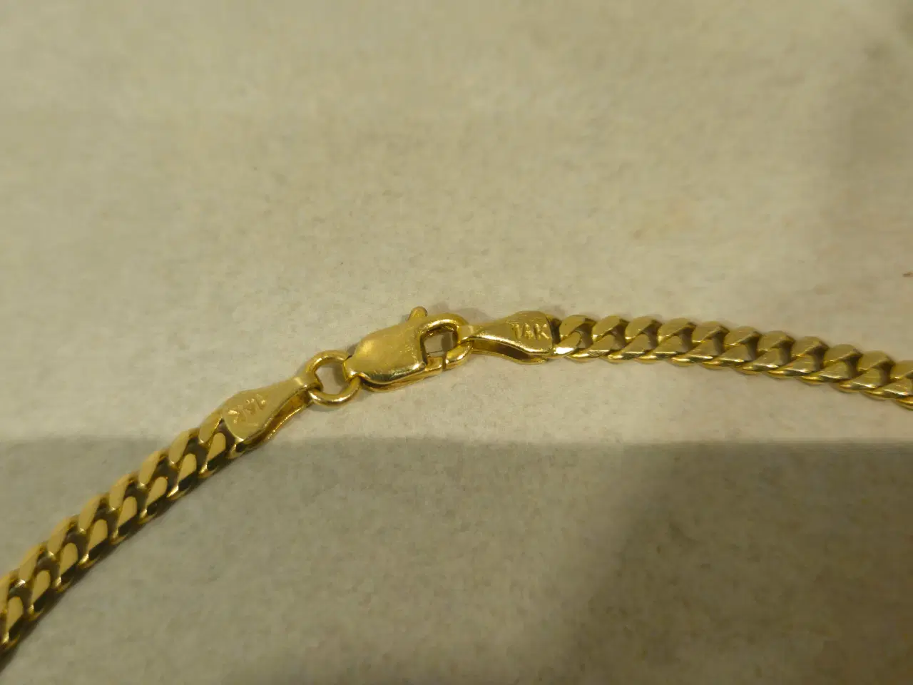 Billede 2 - 14 karat guld halskæde