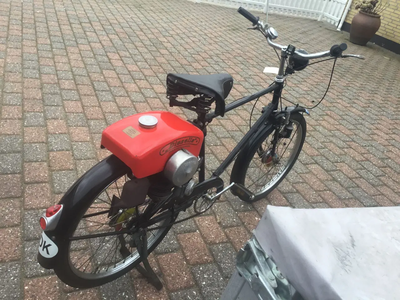 Billede 2 - Diesella Røvskubber